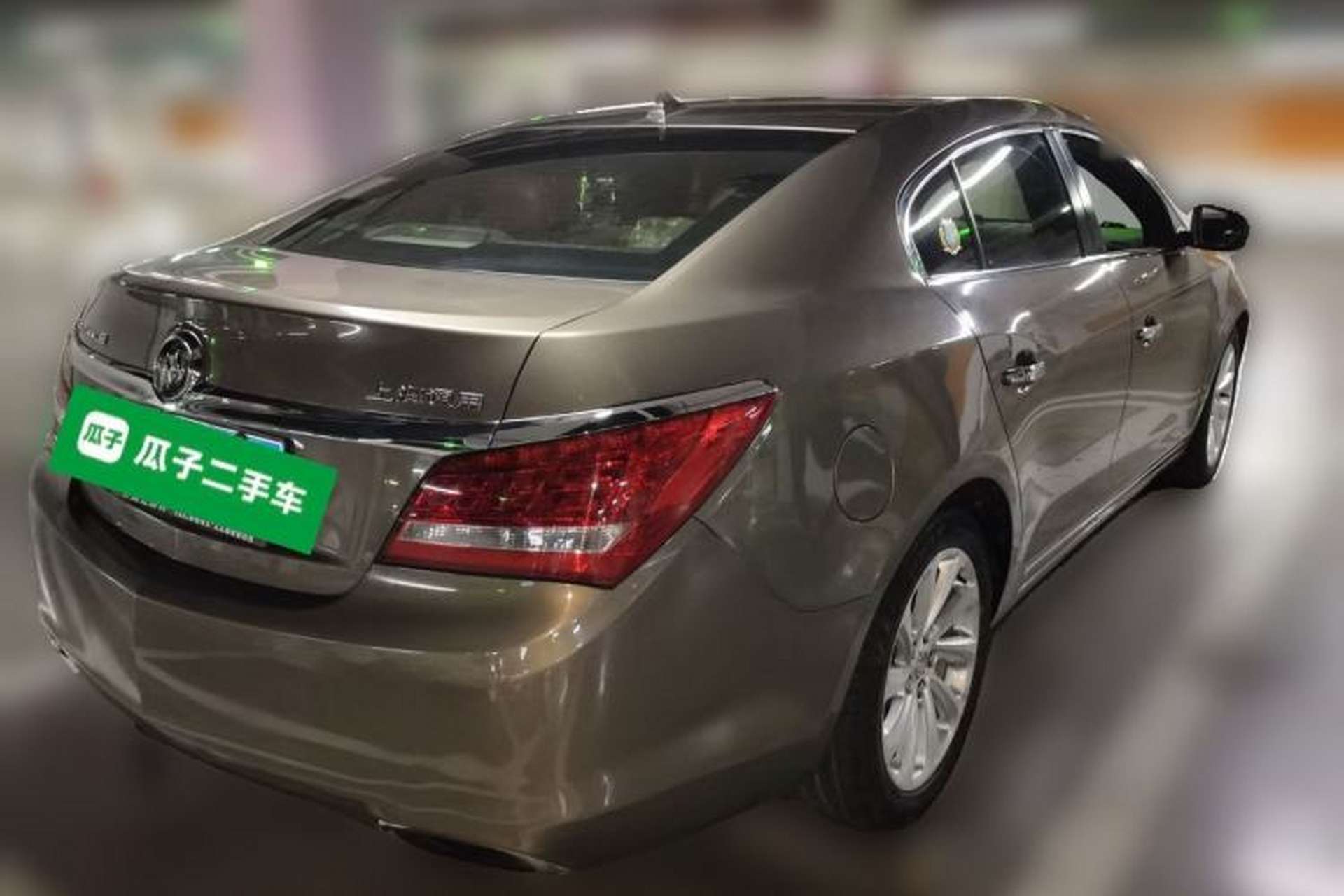 Used Buick LaCrosse 2014 2.0T SIDI Elite Tech Version Rear Right 45 Deg