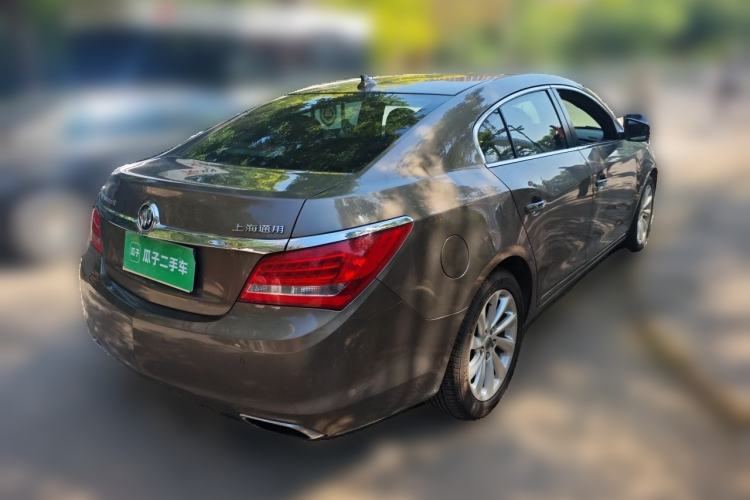 Used Buick LaCrosse 2014 2.0T SIDI Smart Luxury Flagship Edition Rear Right 45 Deg
