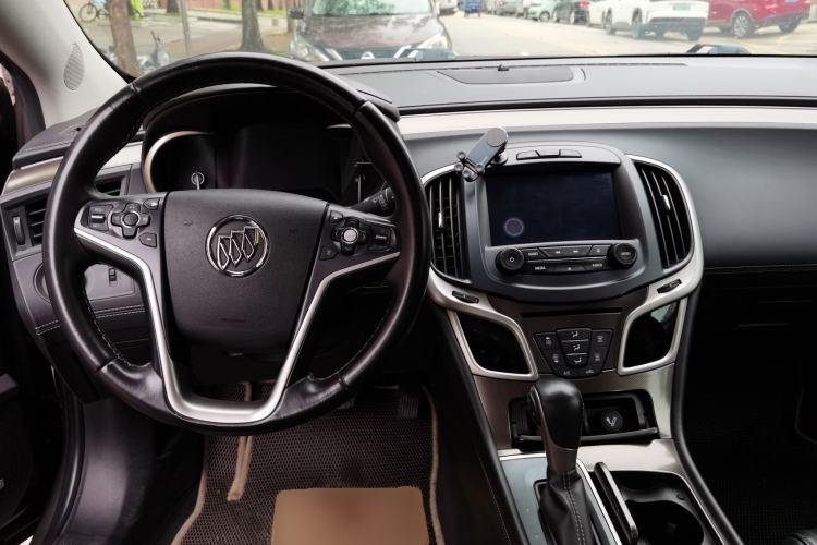 Used Buick LaCrosse 2014 2.0T SIDI Smart Luxury Flagship Edition Steering Wheel
