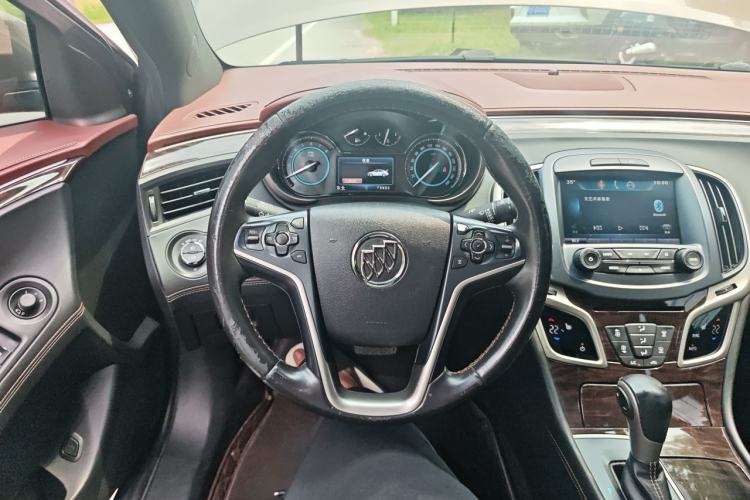 Used Buick LaCrosse 2014 2.0T SIDI Elite Tech Version Steering Wheel