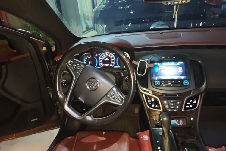 Used Buick LaCrosse 2014 2.0T SIDI Smart Luxury Flagship Edition Steering Wheel