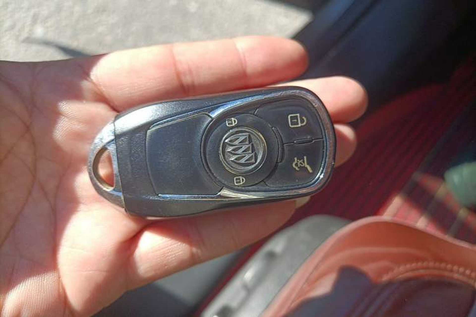 Used Buick LaCrosse 2014 2.0T SIDI Elite Tech Version Vehicle Key