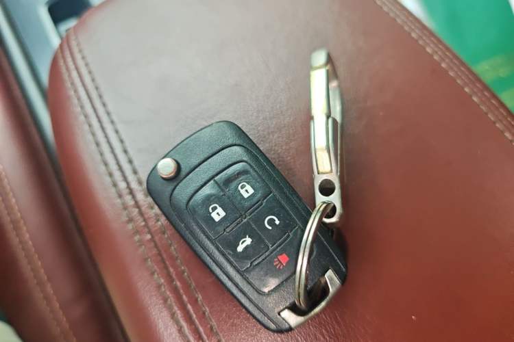 Used Buick LaCrosse 2014 2.0T SIDI Elite Tech Version Vehicle Key