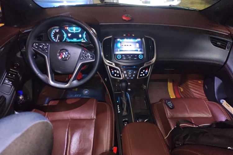 Used Buick LaCrosse 2014 2.0T SIDI Smart Luxury Flagship Edition Center Console