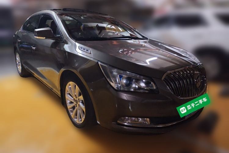 Used Buick LaCrosse 2014 2.0T SIDI Smart Luxury Flagship Edition Front Right 45 Deg