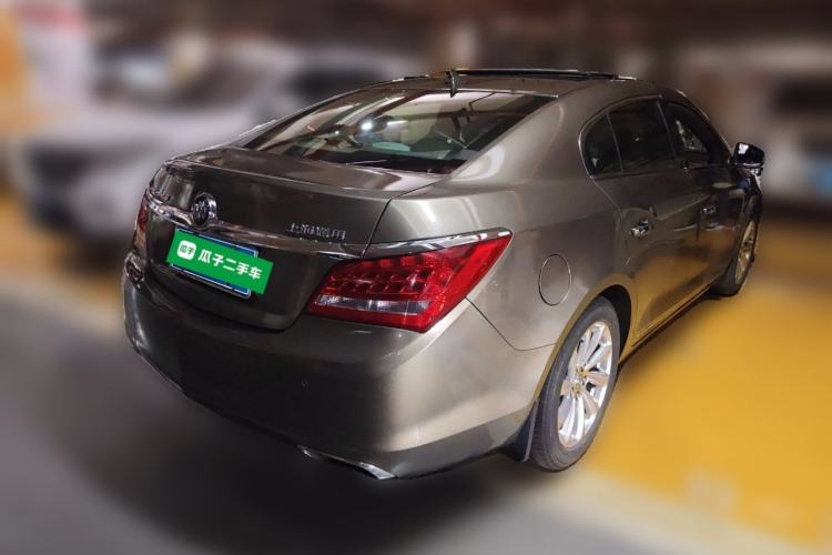 Used Buick LaCrosse 2014 2.0T SIDI Smart Luxury Flagship Edition Rear Right 45 Deg