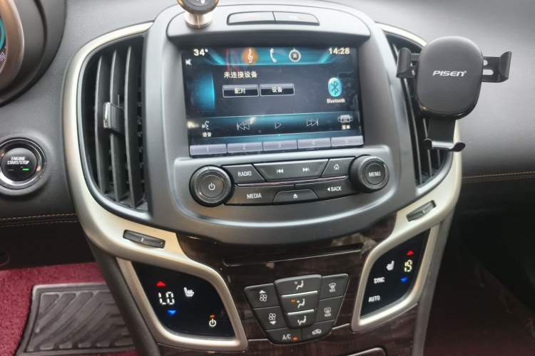 Used Buick LaCrosse 2014 2.0T SIDI Elite Tech Version Audio And AC Panel