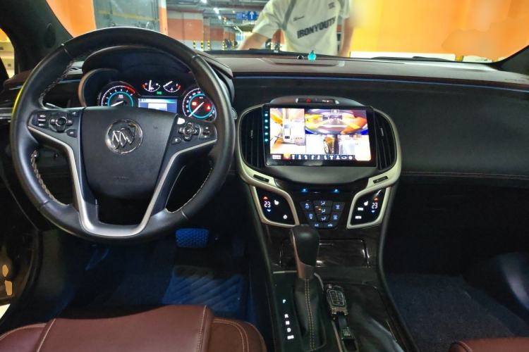 Used Buick LaCrosse 2014 2.0T SIDI Smart Luxury Flagship Edition Center Console