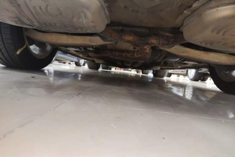Used Buick LaCrosse 2014 2.0T SIDI Elite Tech Version Chassis Rear