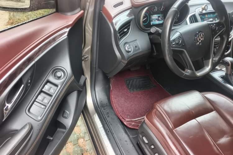 Used Buick LaCrosse 2014 2.0T SIDI Elite Tech Version Driver Seat