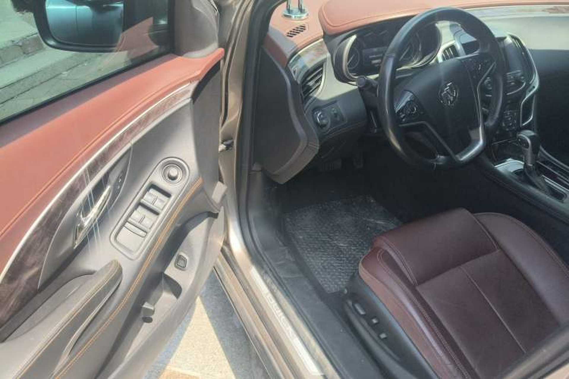 Used Buick LaCrosse 2014 2.0T SIDI Elite Tech Version Driver Seat