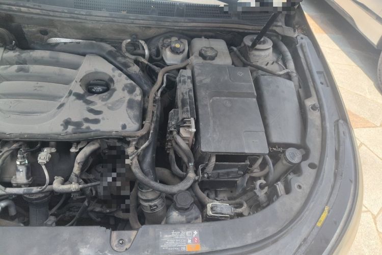 Used Buick LaCrosse 2014 2.0T SIDI Elite Tech Version Engine Bay Left