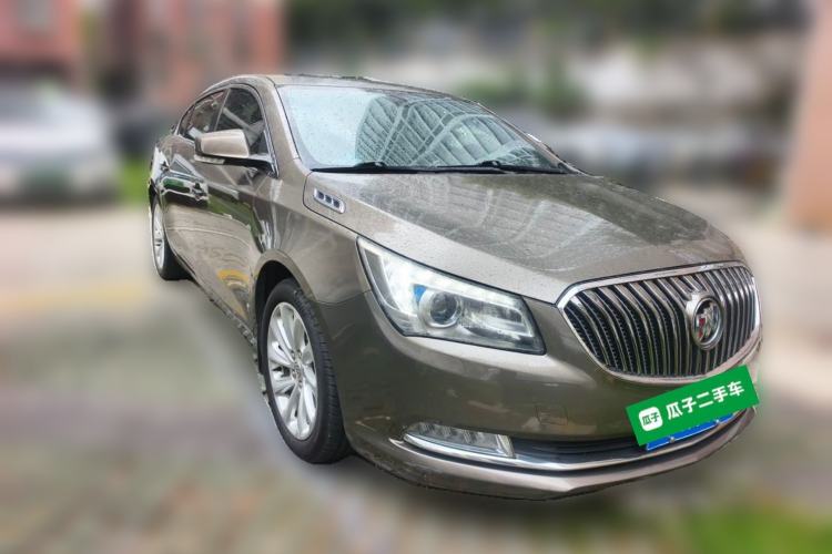 Used Buick LaCrosse 2014 2.0T SIDI Elite Tech Version Front Right 45 Deg
