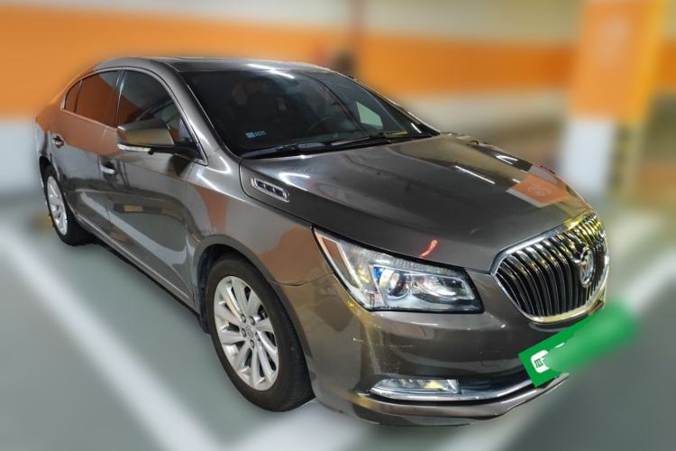 Used Buick LaCrosse 2014 2.0T SIDI Smart Luxury Flagship Edition Front Right 45 Deg