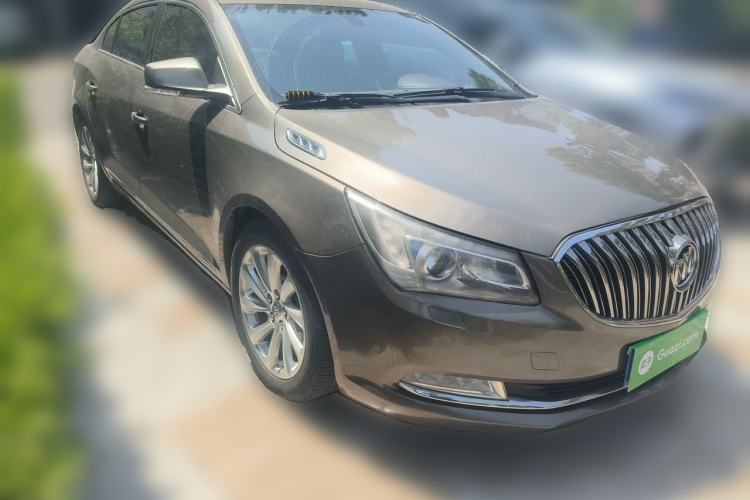 Used Buick LaCrosse 2014 2.0T SIDI Elite Tech Version Front Right 45 Deg