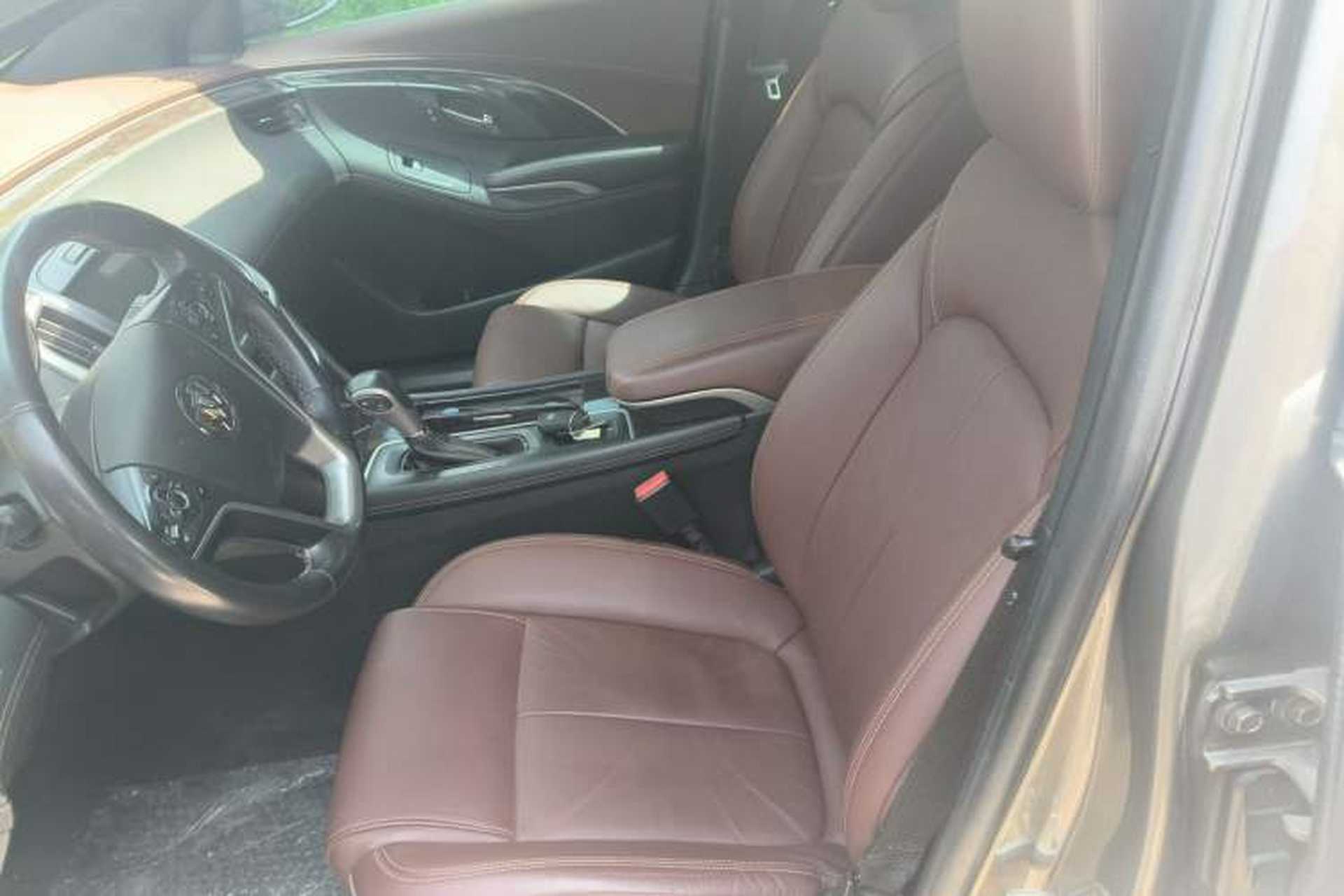 Used Buick LaCrosse 2014 2.0T SIDI Elite Tech Version Left Front Seat