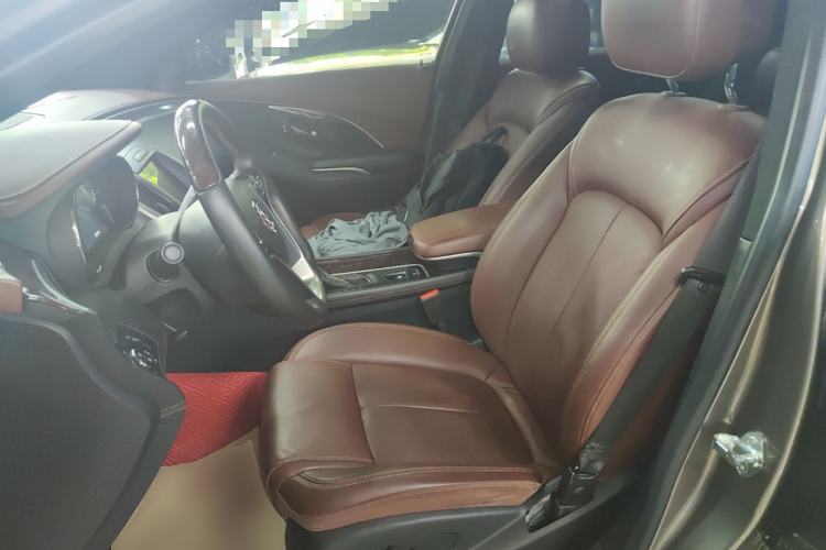 Used Buick LaCrosse 2014 2.0T SIDI Elite Tech Version Left Front Seat