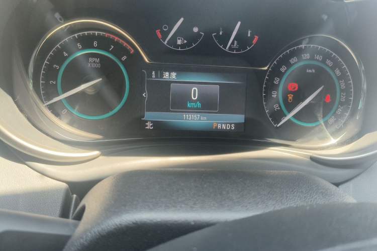 Used Buick LaCrosse 2014 2.0T SIDI Elite Tech Version Odometer Close Up