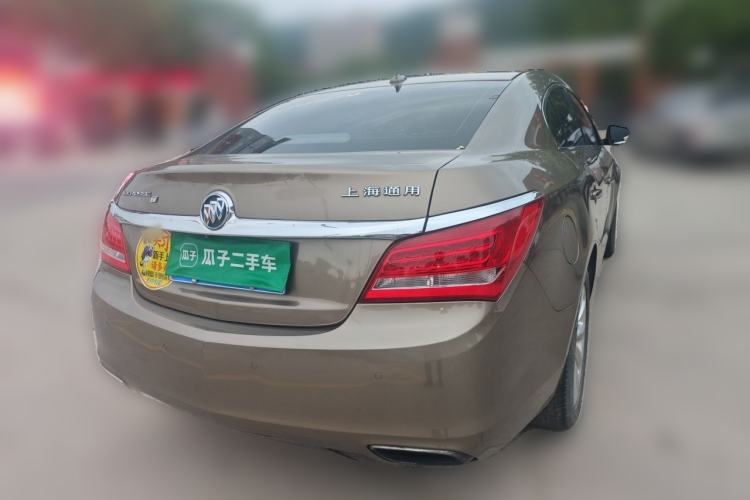 Used Buick LaCrosse 2014 2.0T SIDI Elite Tech Version Rear Right 45 Deg
