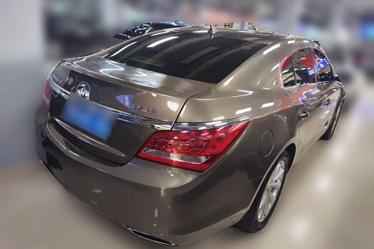 Used Buick LaCrosse 2014 2.0T SIDI Elite Tech Version Rear Right 45 Deg