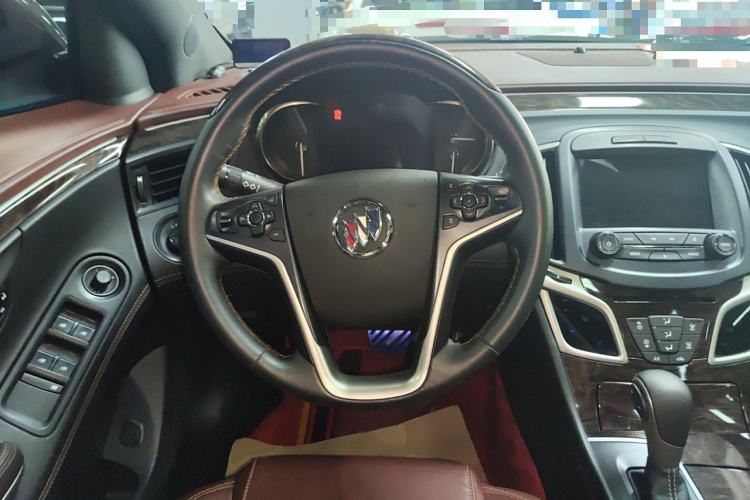Used Buick LaCrosse 2014 2.0T SIDI Elite Tech Version Steering Wheel