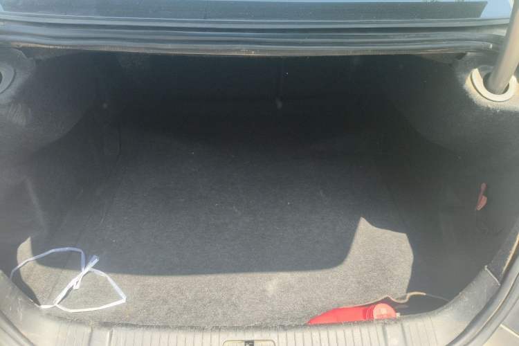 Used Buick LaCrosse 2014 2.0T SIDI Elite Tech Version Trunk