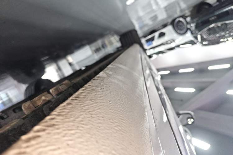 Used Buick LaCrosse 2014 2.0T SIDI Elite Tech Version Left Side Sill
