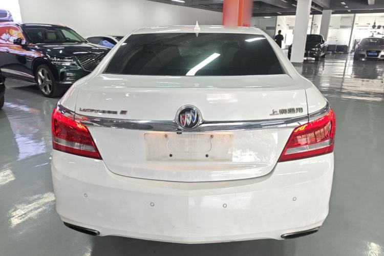 Used Buick LaCrosse 2014 2.0T SIDI Elite Tech Version Rear