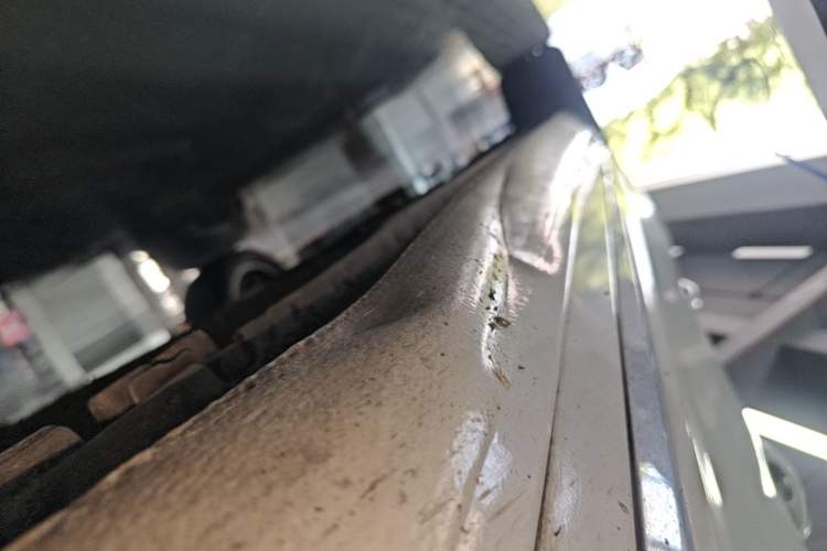 Used Buick LaCrosse 2014 2.0T SIDI Elite Tech Version Right Side Sill