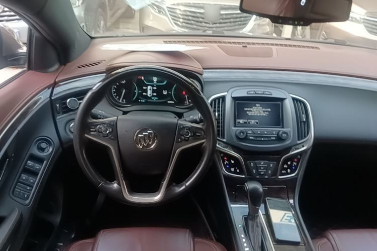Used Buick LaCrosse 2014 2.0T SIDI Smart Luxury Flagship Edition Center Console