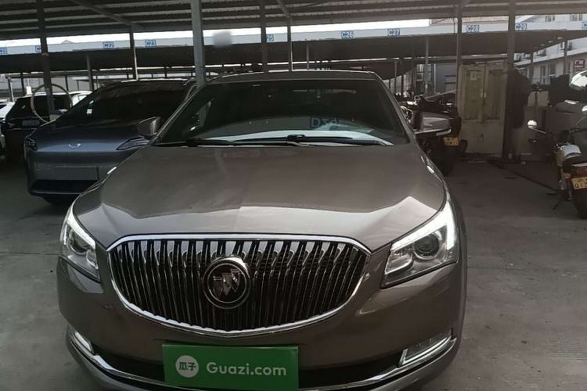 Used Buick LaCrosse 2014 2.0T SIDI Smart Luxury Flagship Edition Front