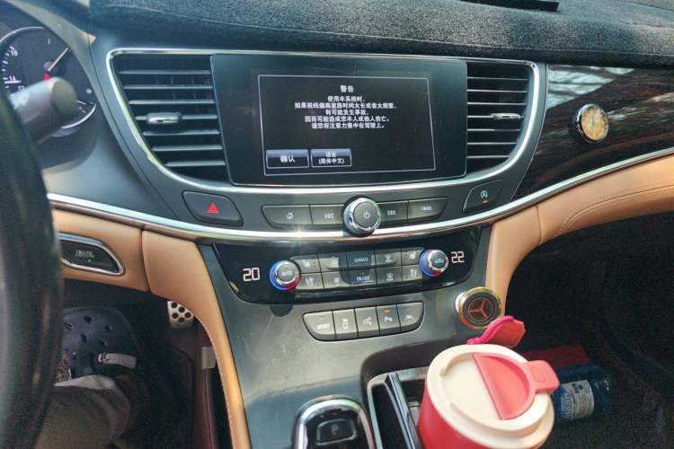 Used Buick LaCrosse 2016 20T Luxury Model Audio And AC Panel