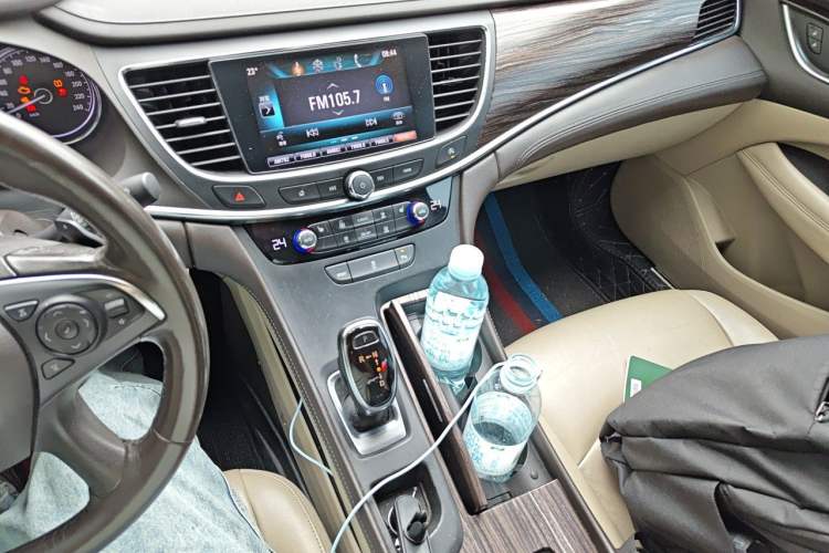 Used Buick LaCrosse 2016 Revised 20T Leading Edition Audio And AC Panel