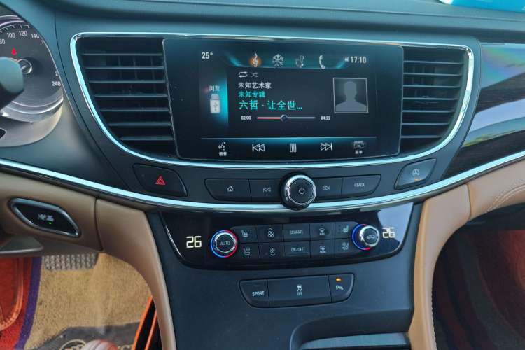 Used Buick LaCrosse 2016 20T Elite Edition Audio And AC Panel