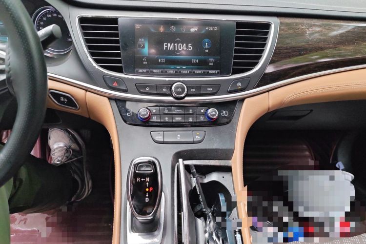 Used Buick LaCrosse 2016 20T Elite Edition Audio And AC Panel