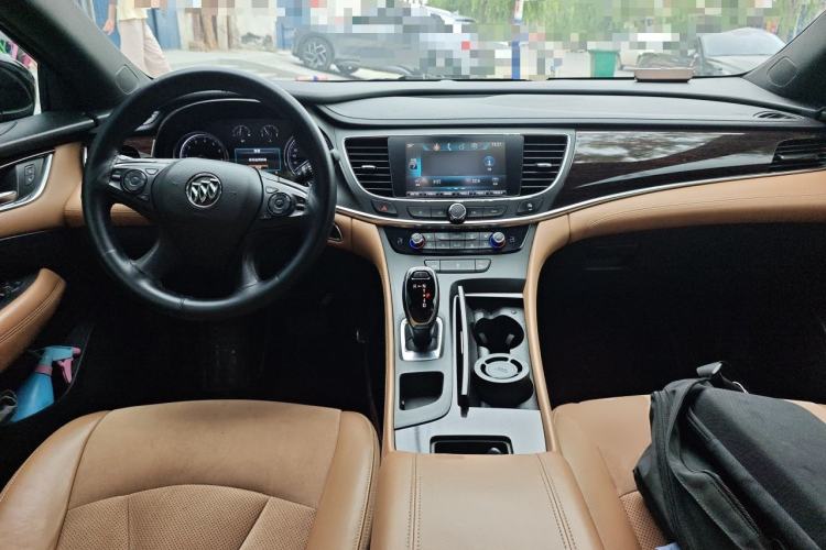Used Buick LaCrosse 2016 20T Elite Edition Center Console