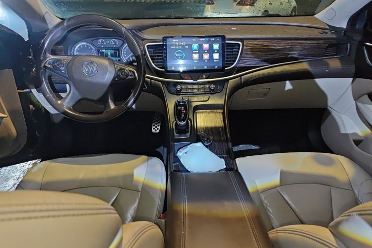 Used Buick LaCrosse 2016 Revised 20T Leading Edition Center Console