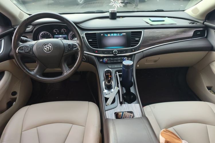 Used Buick LaCrosse 2016 Revised 20T Leading Edition Center Console