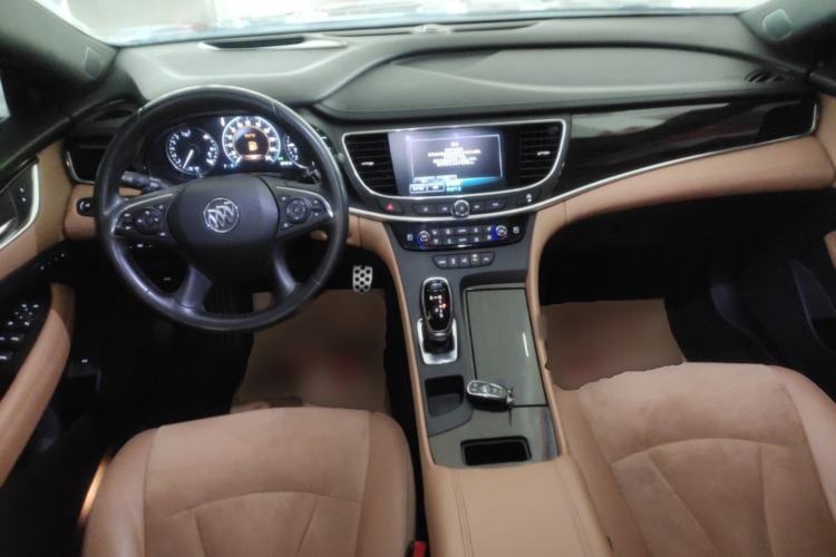 Used Buick LaCrosse 2016 20T Luxury Model Center Console