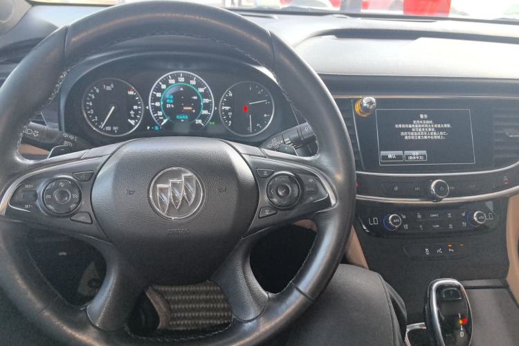 Used Buick LaCrosse 2016 20T Luxury Model Center Console