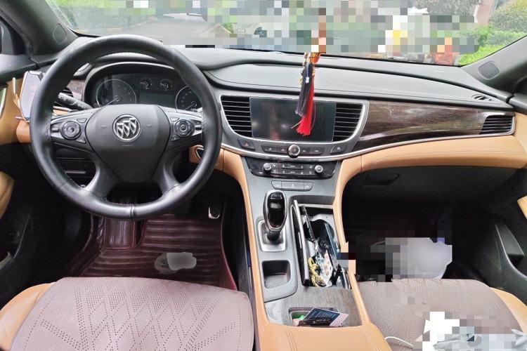 Used Buick LaCrosse 2016 20T Elite Edition Center Console
