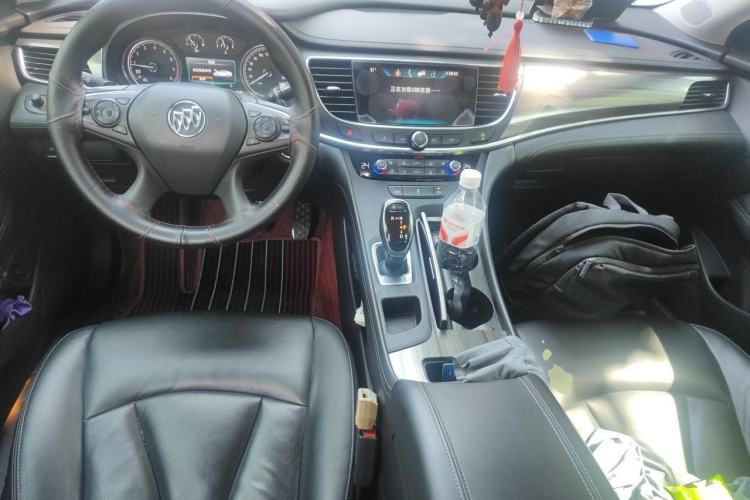 Used Buick LaCrosse 2016 20T Elite Edition Center Console
