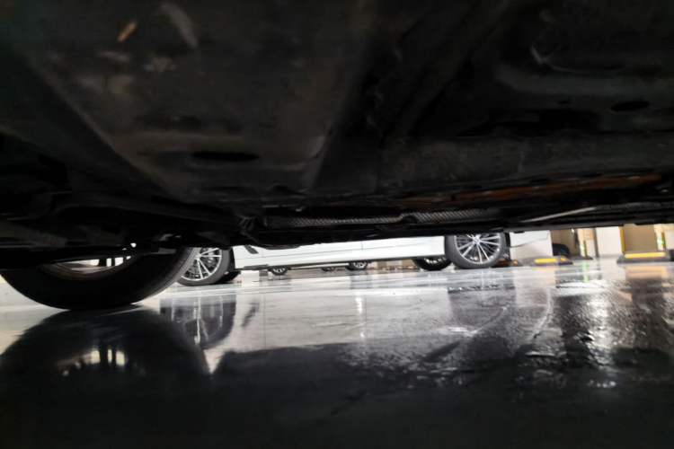 Used Buick LaCrosse 2016 30H Luxury Version Chassis Front Left
