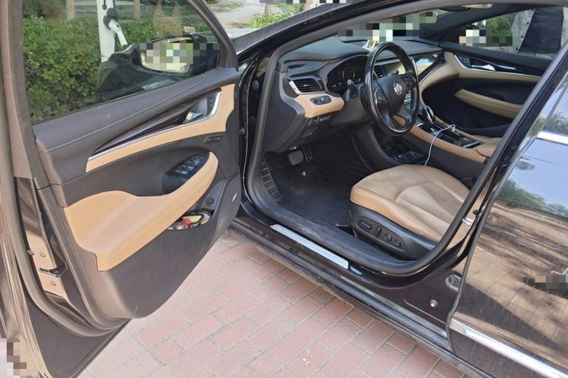 Used Buick LaCrosse 2016 28T Luxury Version Driver Seat