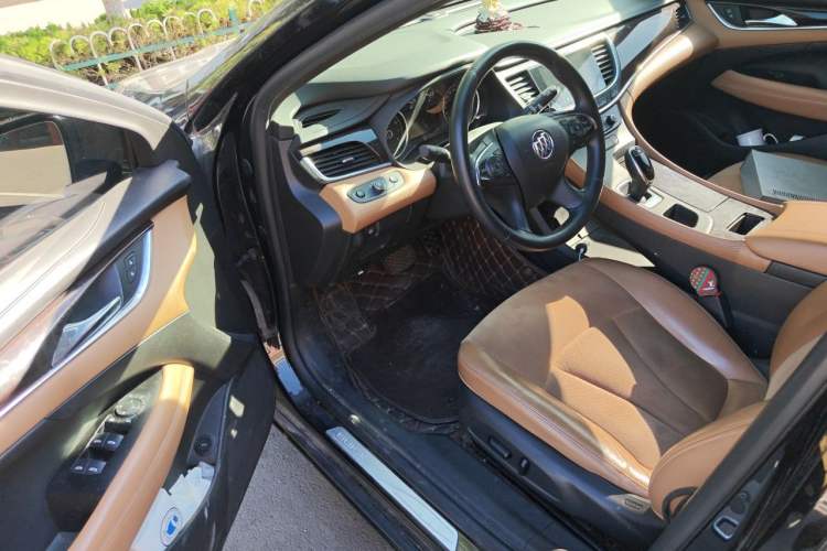Used Buick LaCrosse 2016 20T Elite Edition Driver Seat
