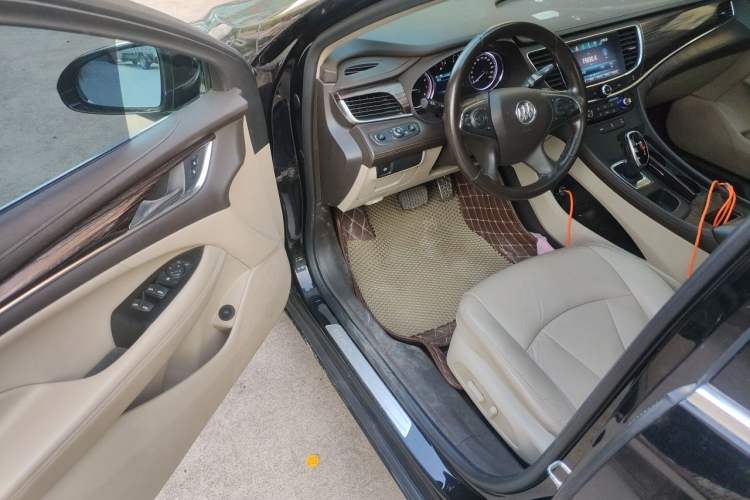 Used Buick LaCrosse 2016 Revised 20T Leading Edition Driver Seat