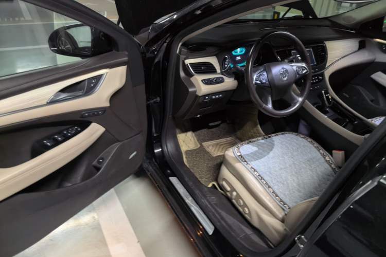 Used Buick LaCrosse 2016 30H Luxury Version Driver Seat