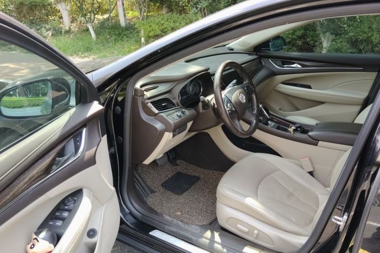 Used Buick LaCrosse 2016 20T Leading Model Driver Seat