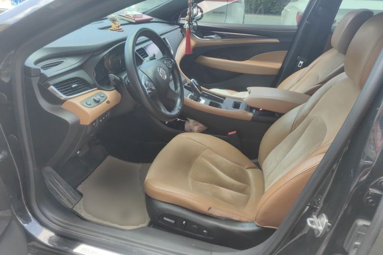 Used Buick LaCrosse 2016 20T Luxury Model Driver Seat