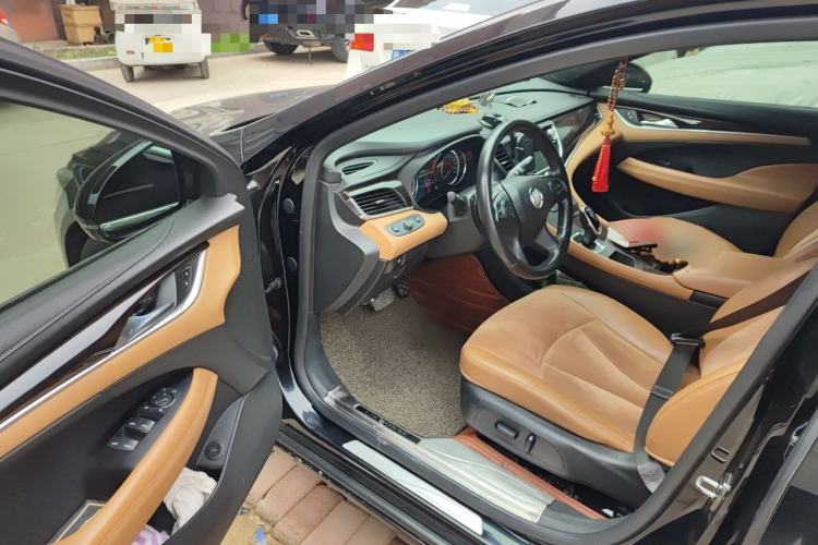 Used Buick LaCrosse 2016 20T Elite Edition Driver Seat